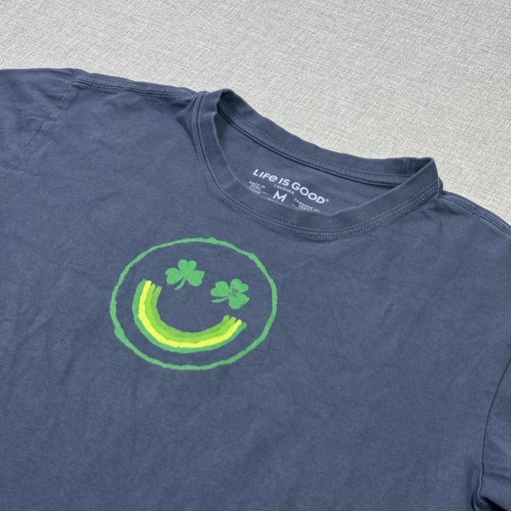 Life Is Good T-Shirt Womens M Blue Crusher 100% Cotton Smiley Shamrock